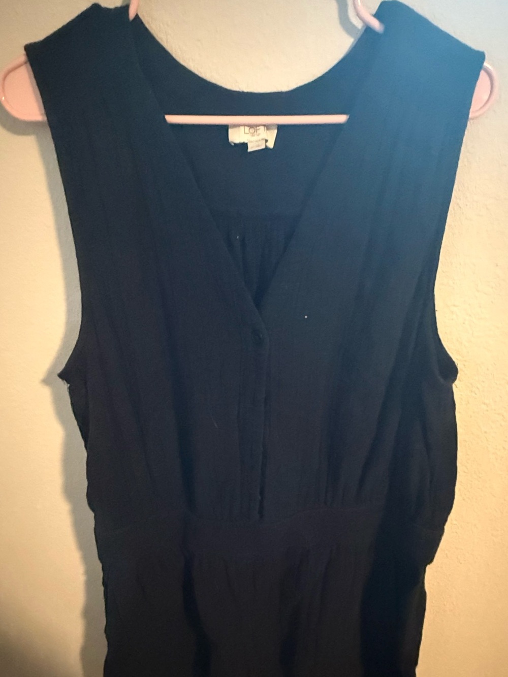 LOFT Black Textured Sleeveless V-Neck Romper